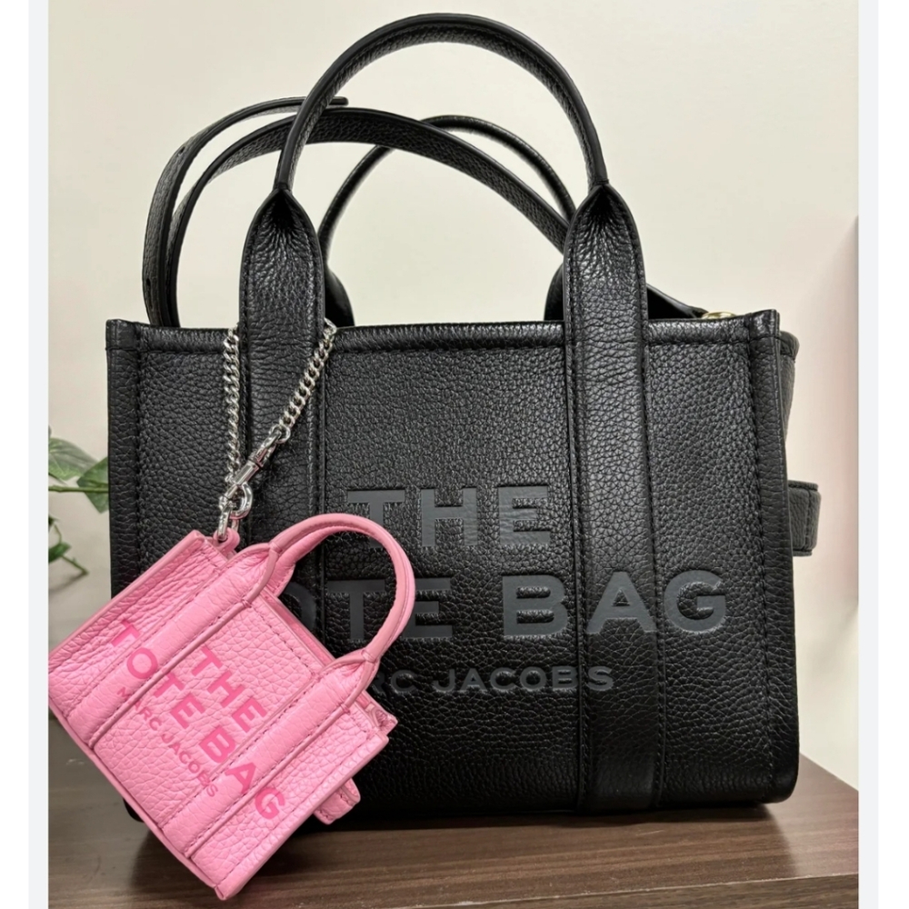 In Search Of Marc Jacobs to Trade For - Picture 4 of 9